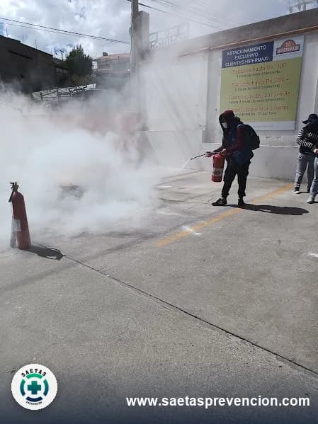 Cumplimiento y protección real en cada sucursal — fotografía 4