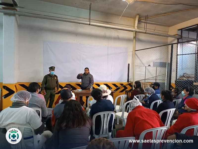 Cumplimiento y protección real en cada sucursal — fotografía 6