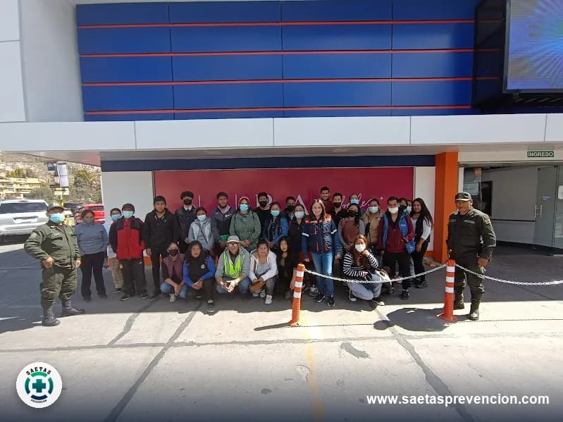 Cumplimiento y protección real en cada sucursal — fotografía 7